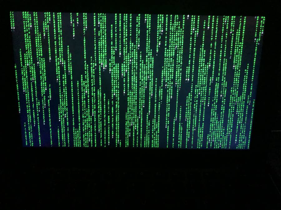 linux_cmatrix_screensaver.jpeg